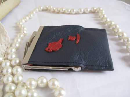 Cuppa Tea / Side view