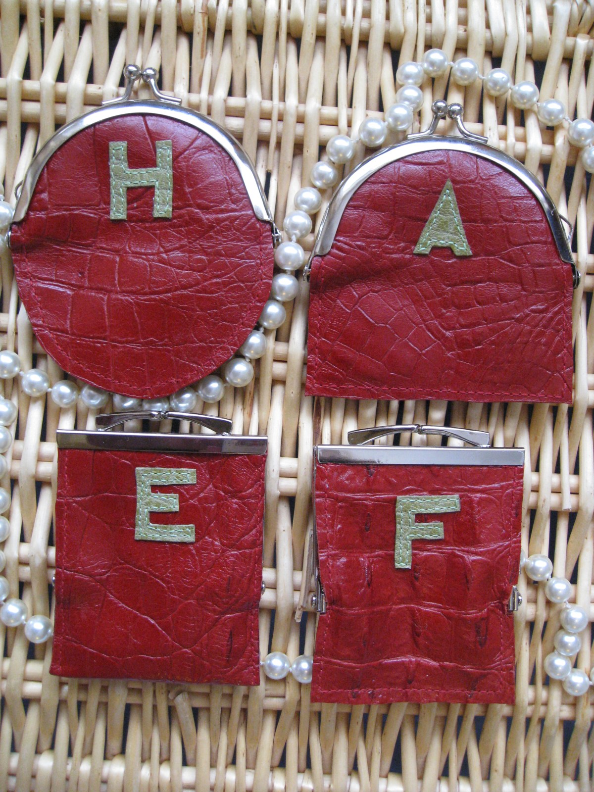 Alphabet selection on red